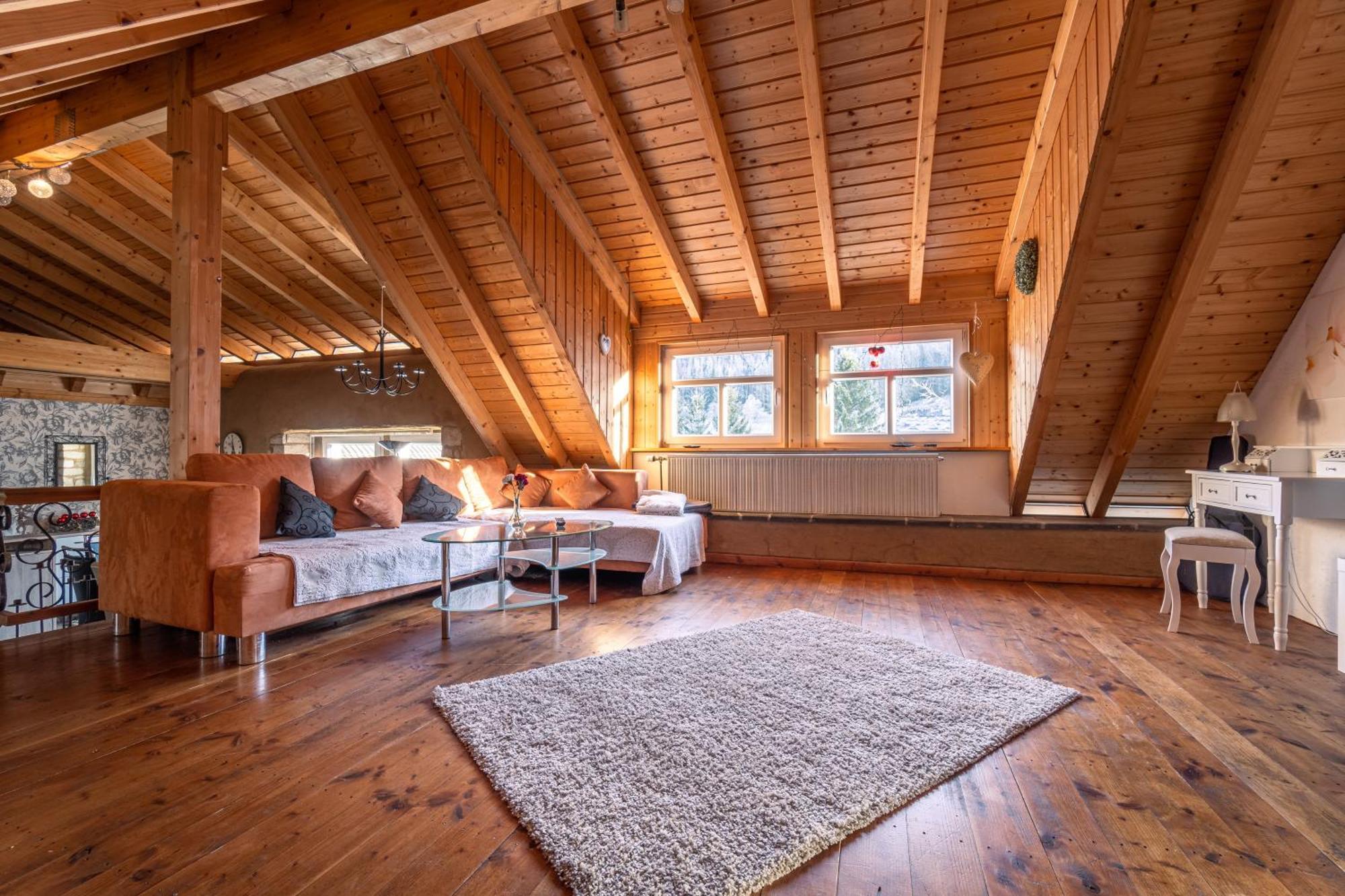 Historisches Ferienhaus "Zur Linde" Hausten Dış mekan fotoğraf